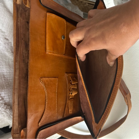 Tan Leather vintage Bag
